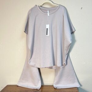 Dear Scarlett Paris Travel Set